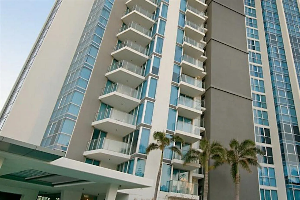 **** Aparthotel Artique Surfers Paradise - Official Australië
